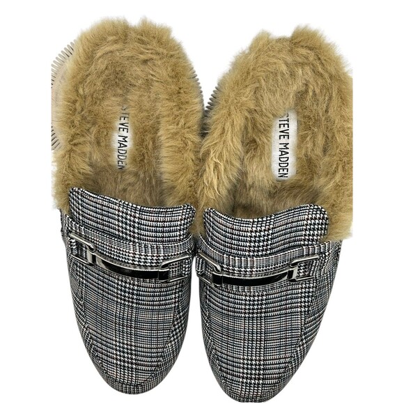 Steve Madden Shoes - New Steve Madden Jill faux fur lined slip on flat mule - Size women's 6.5